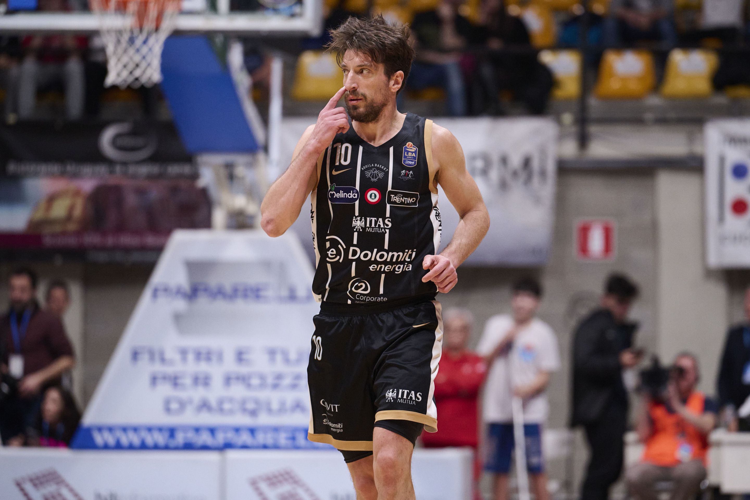 Oltre 450 partite senza mai fermarsi: cosa c’è dietro la continuità di Toto Forray